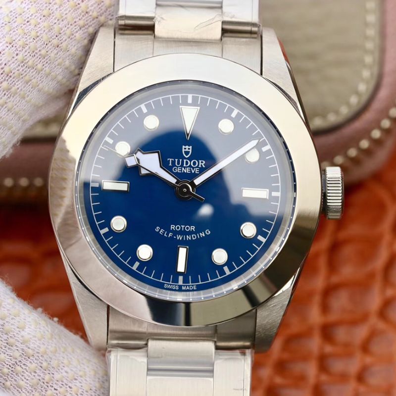 Tudor Heritage Black Bay M79540-0004 TW Factory Blue Dial Replica Watch - UK Replica